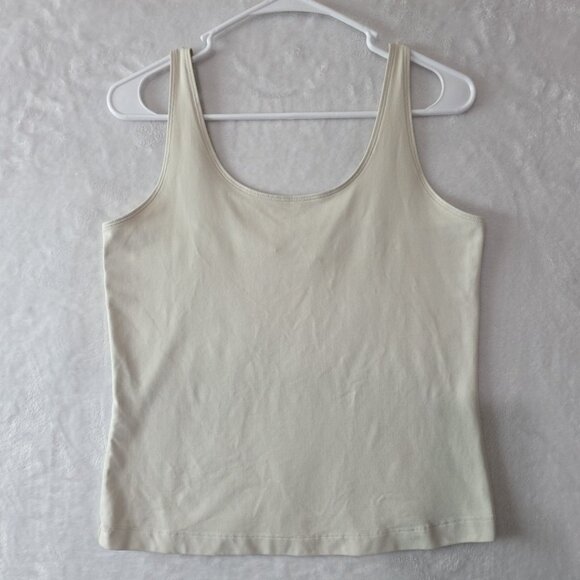CHICO'S Size 1 Sleeveless Cami Tank Top Vanilla Cream Stretch Adjustable Straps - Picture 1 of 9